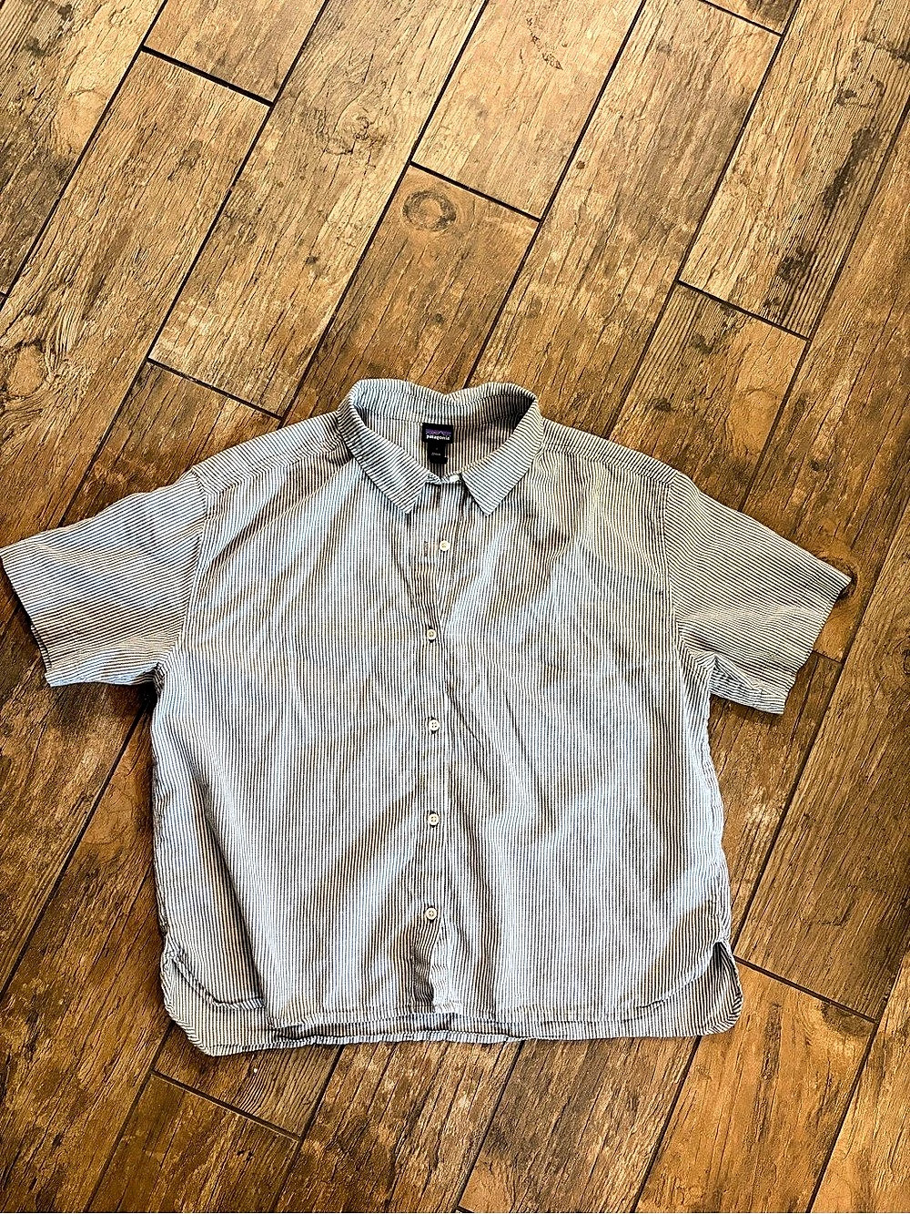 Patagonia Women's Solstice Stripe Lightweight A/C Shirt M